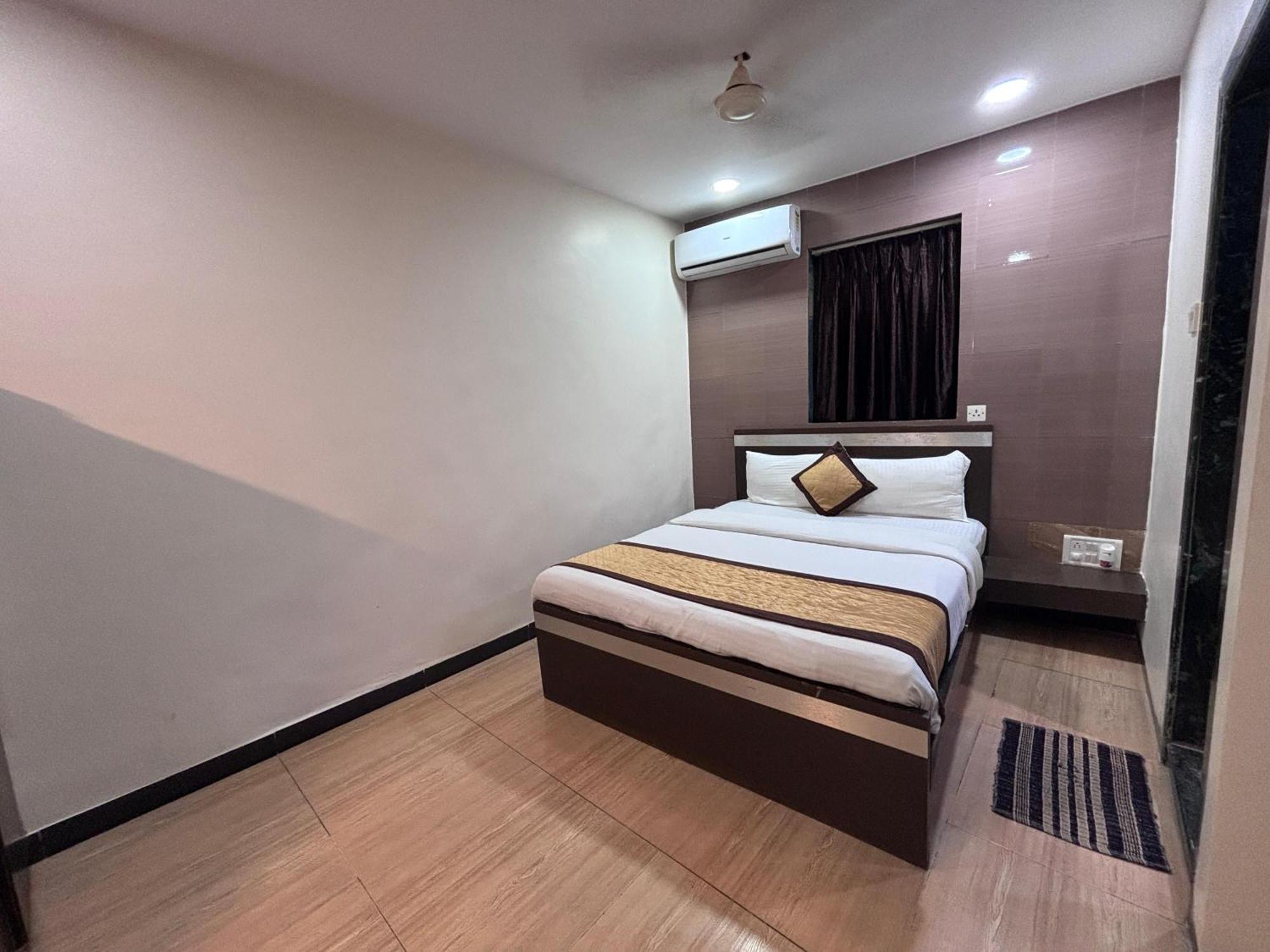 Hotel Sunshine Airport — Photos 1